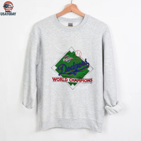 1988 Los Angeles Dodgers Vintage White Trench Sportswear MLB World Series Champions Shirt