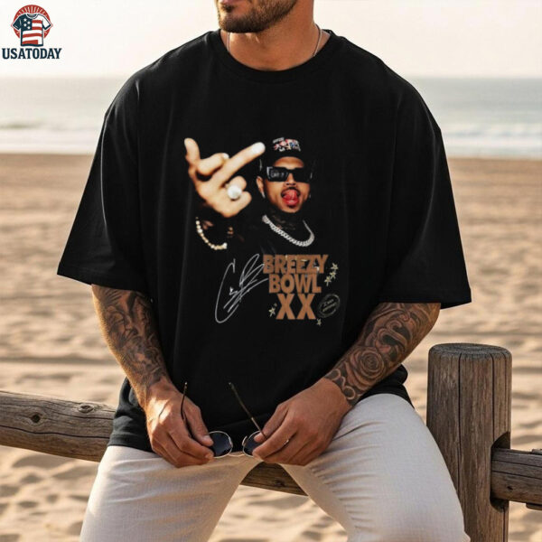 Chris Brown Vintage Middle Finger Breezy Bowl XX Concert 2025 Shirt