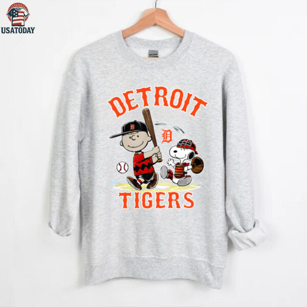 Official Detroit Tigers Snoopy T Shirt