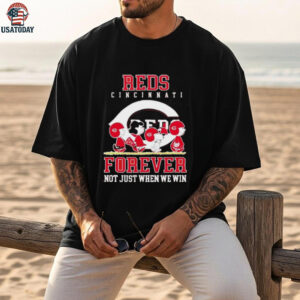 Peanuts Characters x Cincinnati Reds forever not just when we win shirt