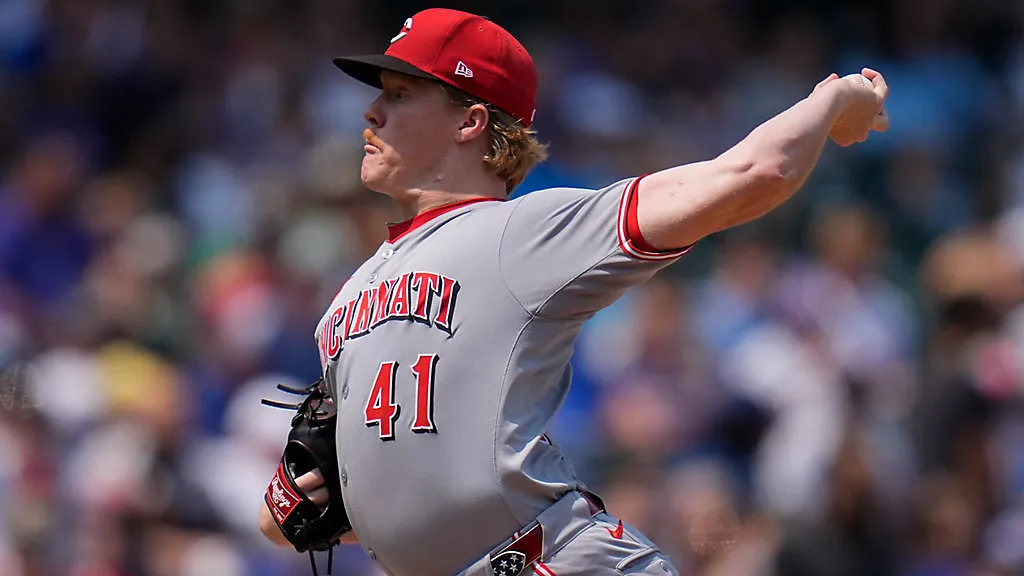 Phillies Storm Back to Defeat Reds 4–1
