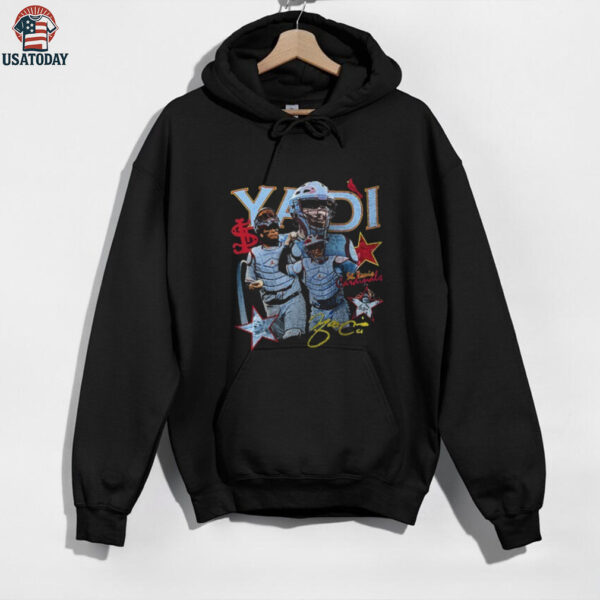 St Louis Cardinals Yadier Molina silhouette graphic signature shirt