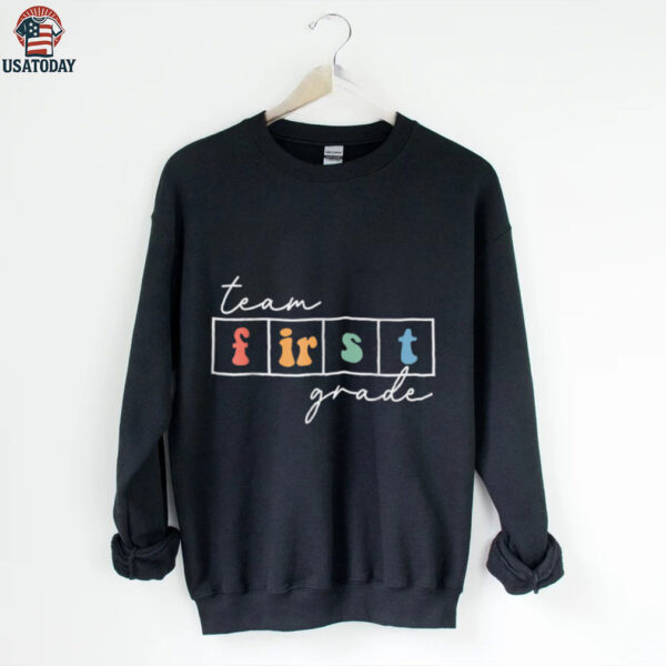 Team First Grade Back To School 1st Grade Teacher Cute Shirt