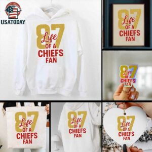 The Life Of A Chiefs Fan Taylor and Travis Engagement shirt