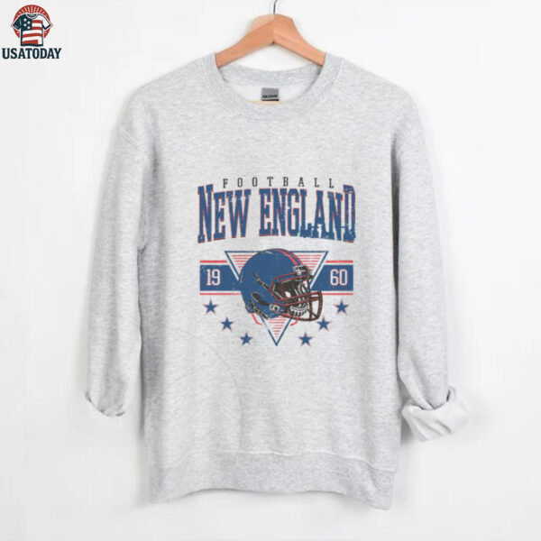 Vintage style New England Football shirt
