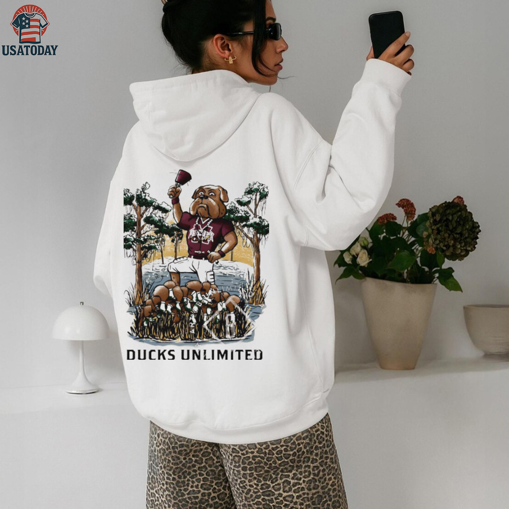 Ducks Unlimited Mississippi State Bulldogs football mascot natural funny shirt Ducks Unlimited Mississippi State Bulldogs football mascot natural funny shirt