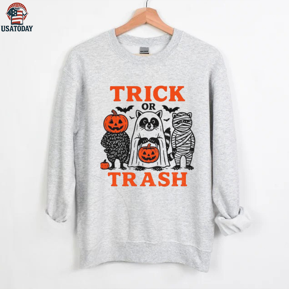 Raccoon pumpkin trick or trash spooky season Halloween shirt Raccoon pumpkin trick or trash spooky season Halloween shirt