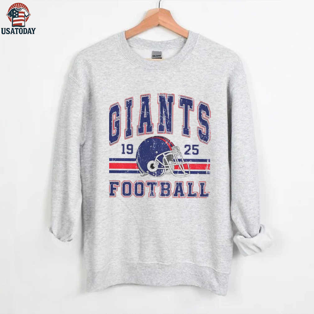 Vintage 90s Style New York Giant Football helmet shirt Vintage 90s Style New York Giant Football helmet shirt