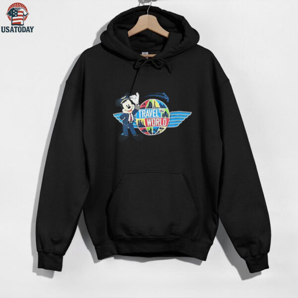 Walt Disney World soarin’ travel world Mickey Mouse shirt