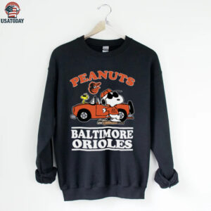 Baltimore Orioles Snoopy Peanuts Car Baseball T Shirt