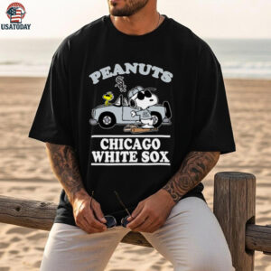 Chicago White Sox Snoopy Peanuts Car Baseball T Shirt