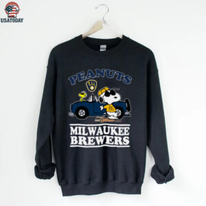 Milwaukee Brewers Snoopy Peanuts Car Baseball T Shirt