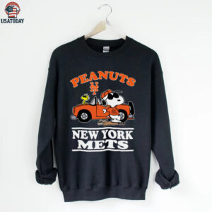 New York Mets Snoopy Peanuts Car Baseball T Shirt