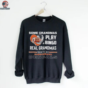 Some grandmas play bingo real grandmas watch Cincinnati Bengals football diamond heart shirt