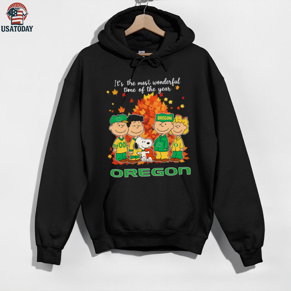 The Peanuts Character Oregon Ducks It’S The Most Wonderful Time Of The Year T Shirt The Peanuts Character Oregon Ducks It’S The Most Wonderful Time Of The Year T Shirt